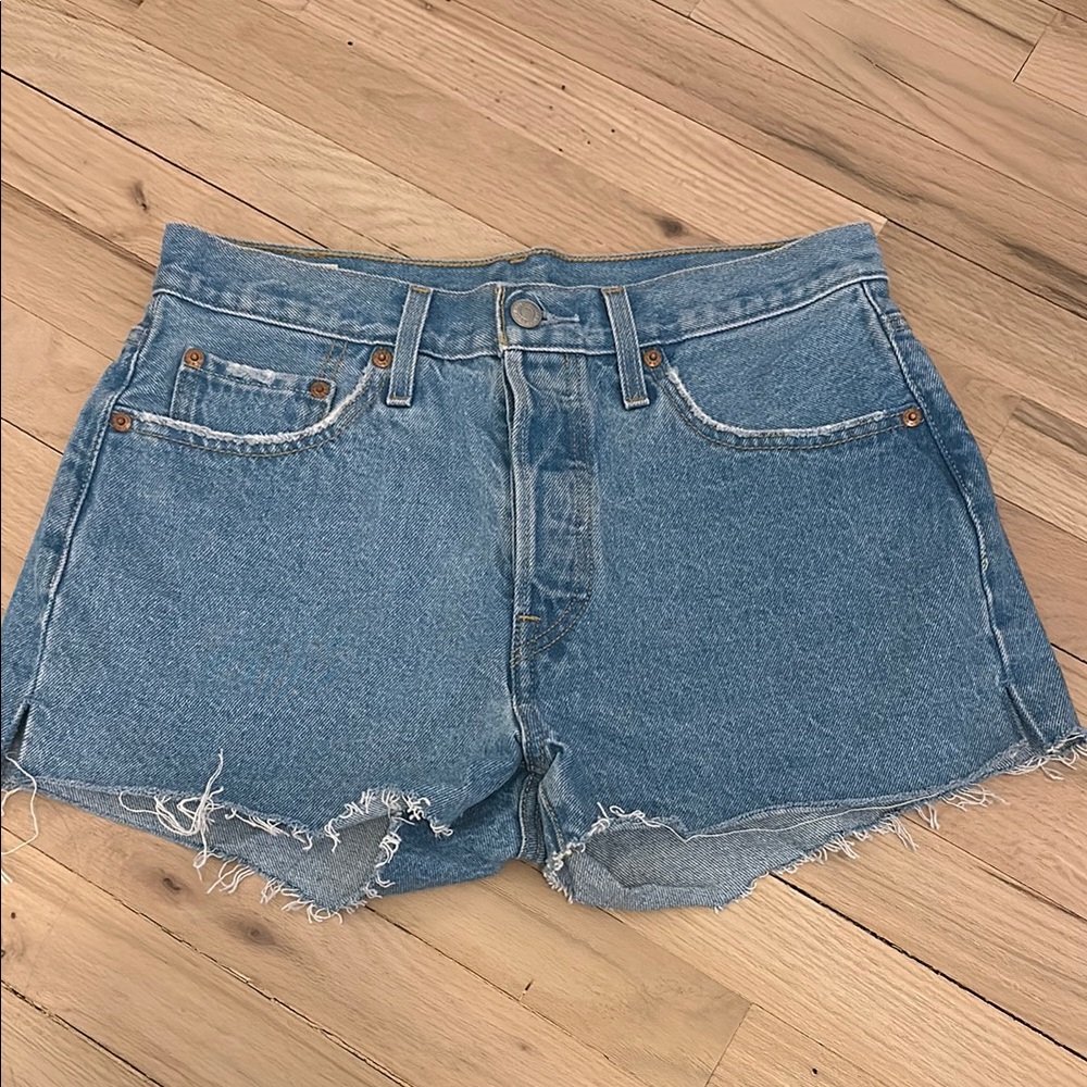 Levis 501 Denim Shorts with High Waist and Distressed Hem